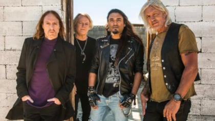 THE END MACHINE Feat. GEORGE LYNCH, JEFF PILSON: 'The Quantum Phase' Album Due In March